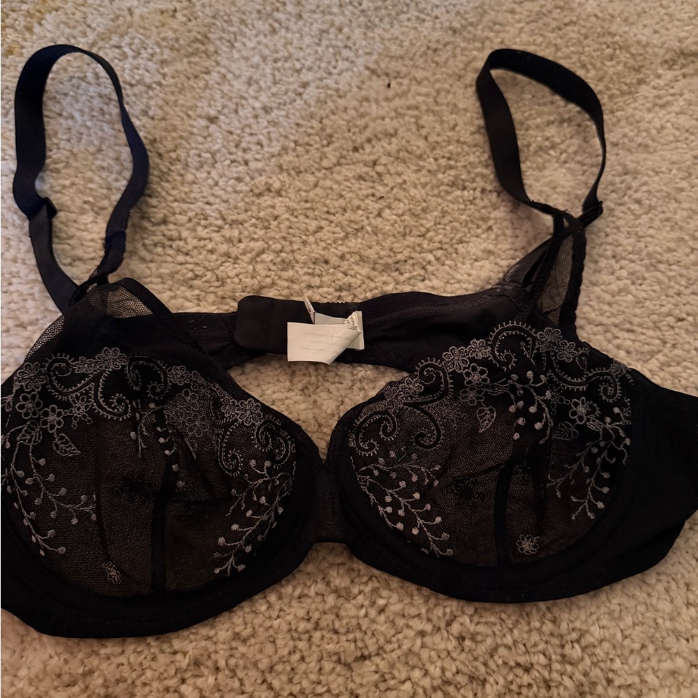 Simone Perele Black Lace Embroidered Bra